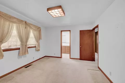 202 E Park St, Mcloud, OK 74851 photo 26