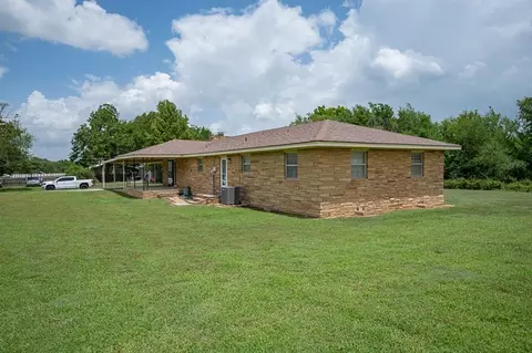 202 E Park St, Mcloud, OK 74851 photo 39