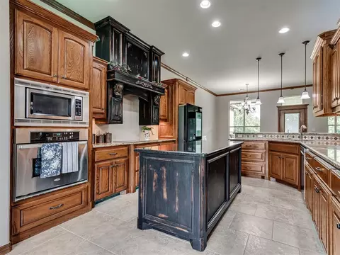 104 Stotts Rd, Mcloud, OK 74851 photo 2