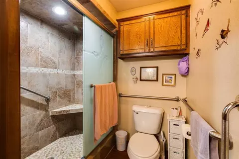 Bath - 6400 Etowah Rd, Noble, OK 73068 photo 8 of 9