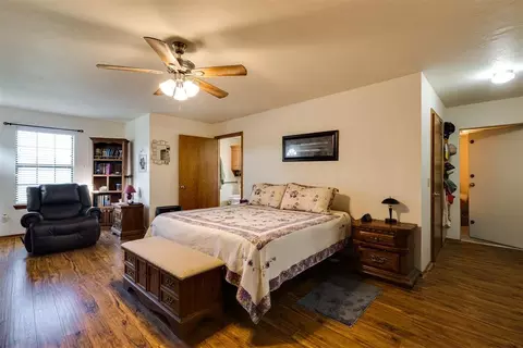 Bedroom - 6400 Etowah Rd, Noble, OK 73068 photo 1 of 6