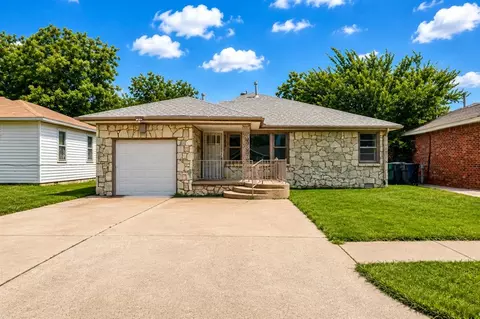 1205 SW 49th St, Oklahoma City, OK 73109