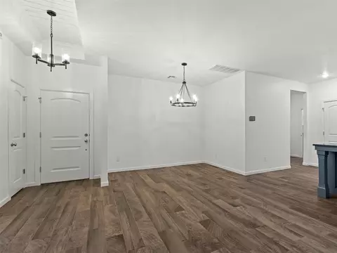 Other - 2429 Creekview Dr, Moore, OK 73160 photo 2 of 4