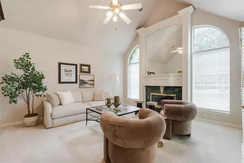 601 Wildmeadow Dr, Edmond, OK 73003