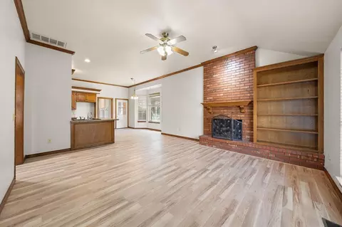 4104 Devon Dr, Edmond, OK 73034 photo 6