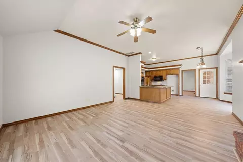 4104 Devon Dr, Edmond, OK 73034 photo 7