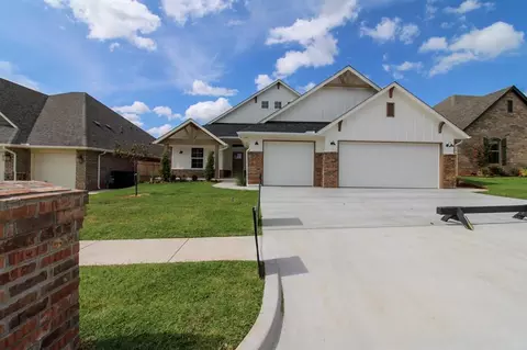 9321 SW 42nd St, Oklahoma City, OK 73179