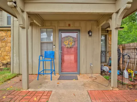 14335 N Pennsylvania St #33B, Oklahoma City, OK 73134