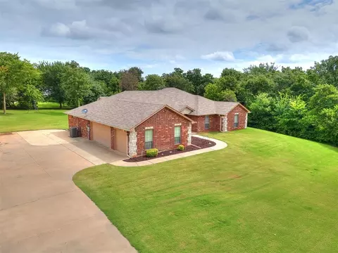 3222 E Simmons Rd, Edmond, OK 73034 photo 5