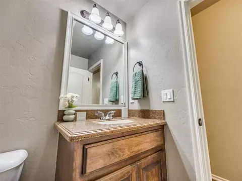 3222 E Simmons Rd, Edmond, OK 73034 photo 19
