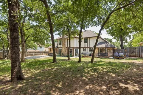 Exterior - 3822 Marked Tree Dr, Edmond, OK 73013 photo 8 of 8