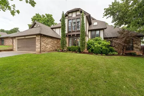3822 Marked Tree Dr, Edmond, OK 73013