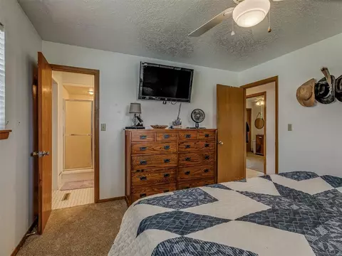 Bedroom - 16767 Blanton View Ave, Wayne, OK 73095 photo 3 of 3