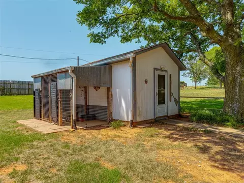 Exterior - 16767 Blanton View Ave, Wayne, OK 73095 photo 10 of 16