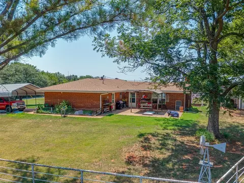 Exterior - 16767 Blanton View Ave, Wayne, OK 73095 photo 14 of 16