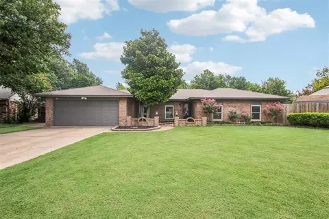 9516 S Mckinley, Oklahoma City, OK 73139