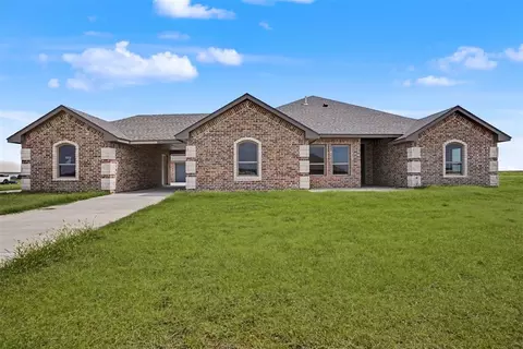Exterior - 5 Old Glory Ave, Altus, OK 73521 photo 2 of 6