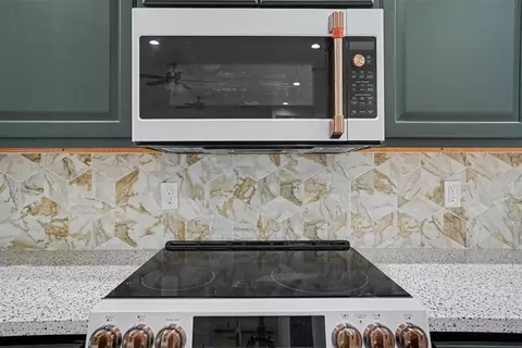 Kitchen - 5 Old Glory Ave, Altus, OK 73521 photo 3 of 4