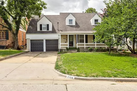 2304 NW 25th St, Oklahoma City, OK 73107
