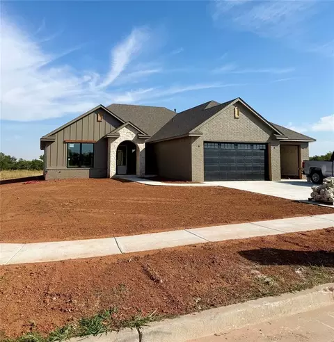 877 NW 17th St, Newcastle, OK 73065