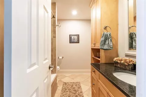 Bath - 405 E Timberwind Rd, Edmond, OK 73034 photo 2 of 5