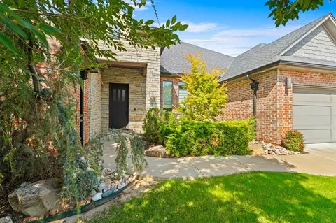 15309 Kestral Way, Edmond, OK 73013