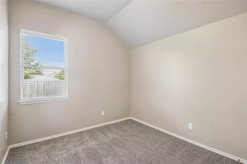 Bedroom - 18305 Bodegon Rd, Edmond, OK 73012 photo 5 of 7