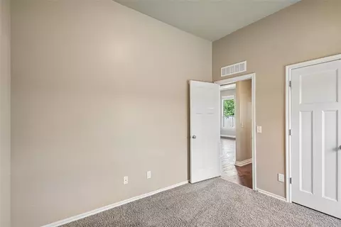 Bedroom - 18305 Bodegon Rd, Edmond, OK 73012 photo 1 of 7