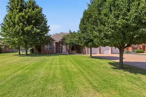1009 Driver Ln, Edmond, OK 73025