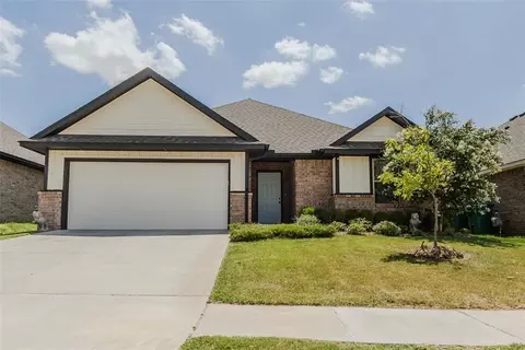 8312 NW 163rd Ter, Edmond, OK 73013