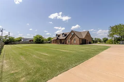 Other - 4721 SE 34th St, Moore, OK 73165 photo 1 of 14