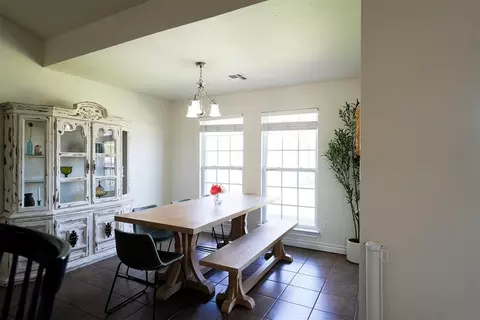 Dining - 2819 Deer Run, Altus, OK 73521 photo 1 of 2