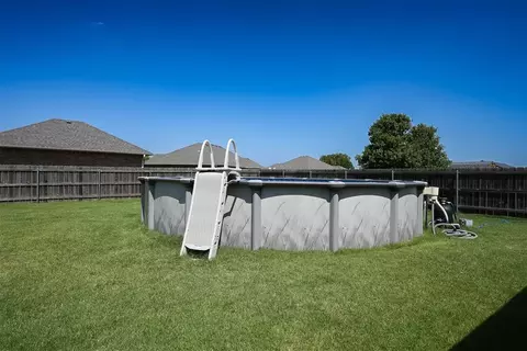 Exterior - 2819 Deer Run, Altus, OK 73521 photo 6 of 10
