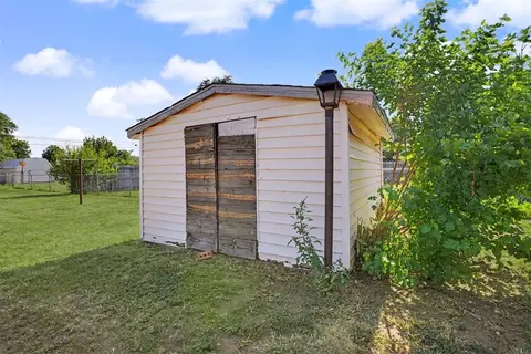 Other - 1016 E Liveoak St, Altus, OK 73521 photo 9 of 9
