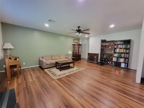 Living - 2913 NE 120th St, Norman, OK 73026 photo 1 of 3