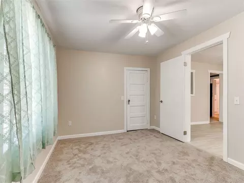 Bedroom - 305 SE 1st St, Tuttle, OK 73089 photo 2 of 5