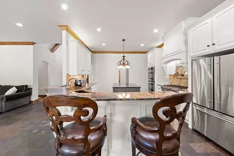 Kitchen - 6508 Hackberry Trl, Edmond, OK 73034 photo 5 of 5