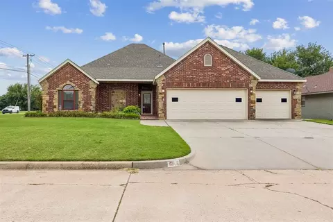 4 SW 102nd St, Oklahoma City, OK 73139