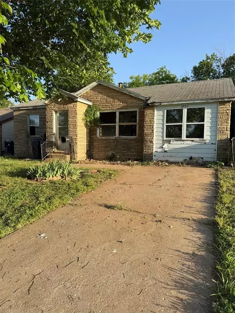 2404 SW 51st St, Oklahoma City, OK 73119