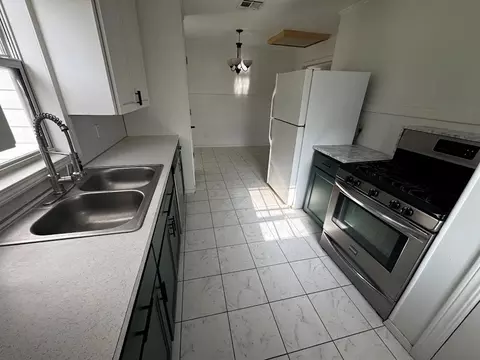 Kitchen - 111 E Dale St, Norman, OK 73069 photo 5 of 5