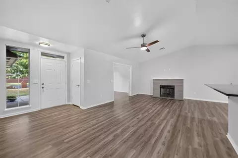 Living - 4612 Midway Dr, Norman, OK 73072 photo 1 of 7