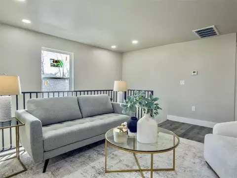 Living - 705 E Springer Ave, Guthrie, OK 73044 photo 6 of 8