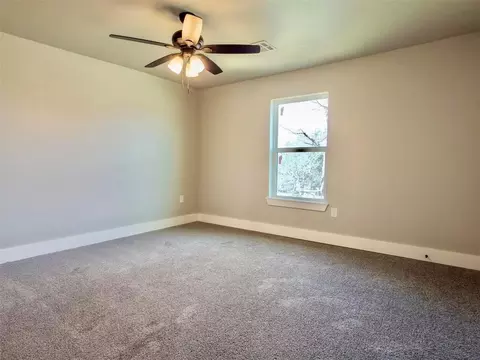 Bedroom - 705 E Springer Ave, Guthrie, OK 73044 photo 8 of 9