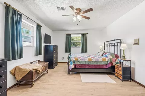 Bedroom - 1316 Caudill Dr, Watonga, OK 73772 photo 3 of 4