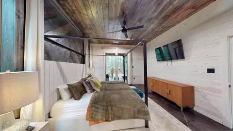 Bedroom - 168 Boulder Crk, Broken Bow, OK 74728 photo 1 of 6