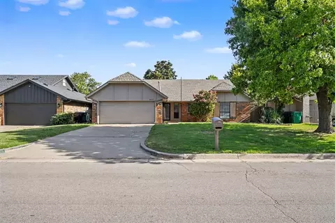 8225 NW 112th Ter, Oklahoma City, OK 73162