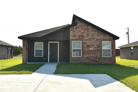 728 Elm St, Seminole, OK 74868
