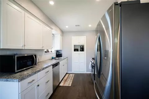 Kitchen - 1417 Allyson Cir, Altus, OK 73521 photo 1 of 3