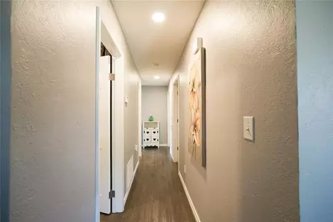 Entry Way - 1417 Allyson Cir, Altus, OK 73521 photo 1 of 1