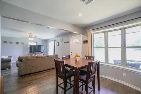 Dining - 1417 Allyson Cir, Altus, OK 73521 photo 1 of 2